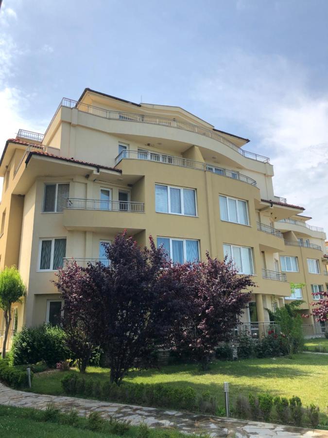 Tatiana Pines Apartamento Obzor Exterior foto