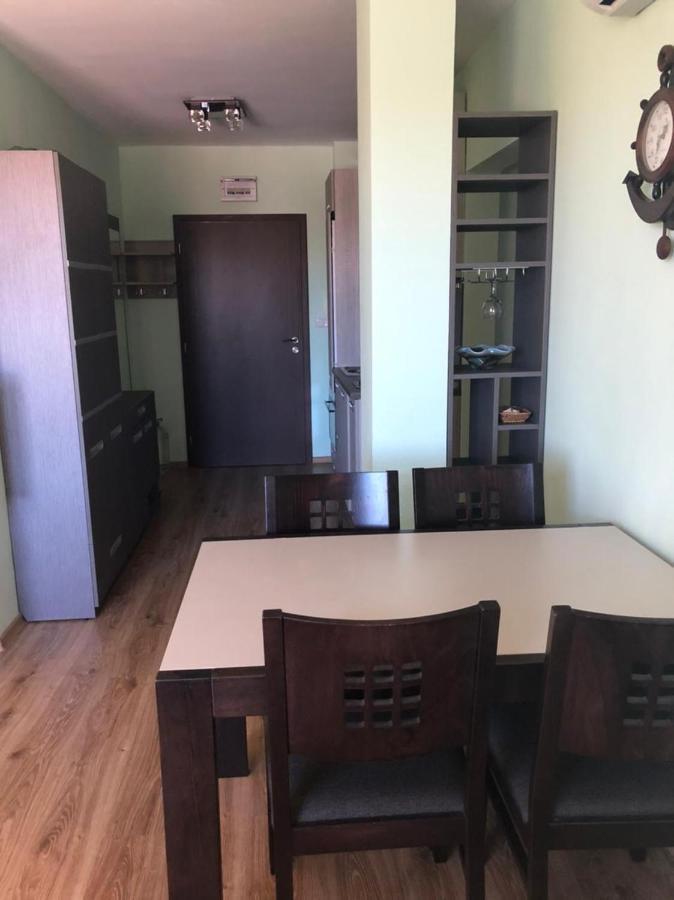 Tatiana Pines Apartamento Obzor Exterior foto