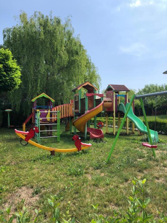 Tatiana Pines Apartamento Obzor Exterior foto