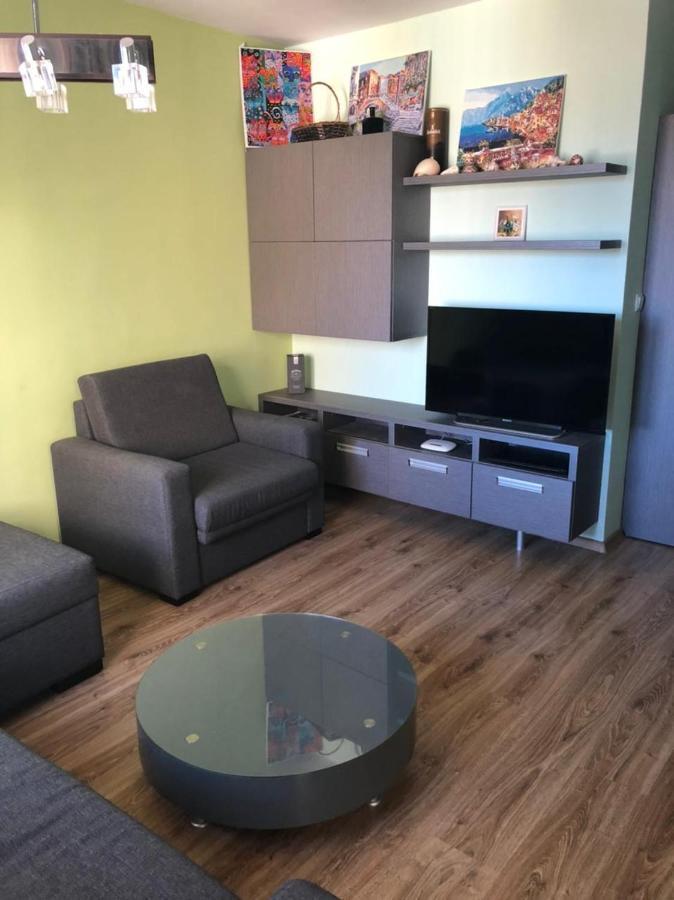 Tatiana Pines Apartamento Obzor Exterior foto